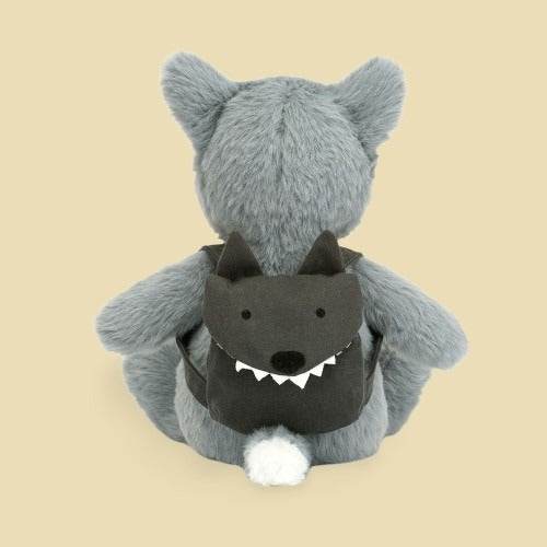 backpack-wolf