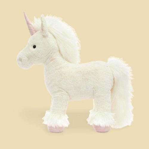 isadora-unicorn