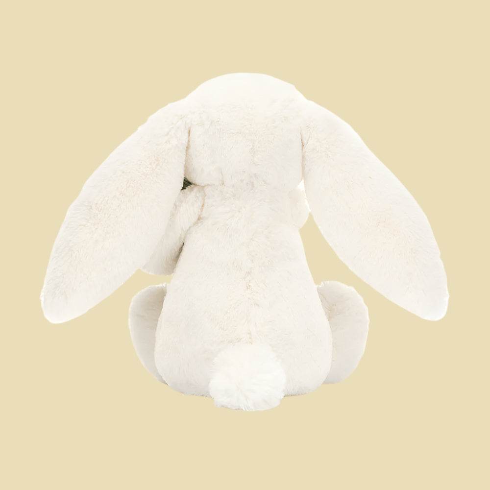 bashful-bunny-with-christmas-tree