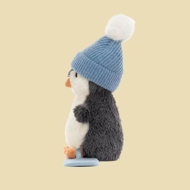 peanut-penguin-snowboarding