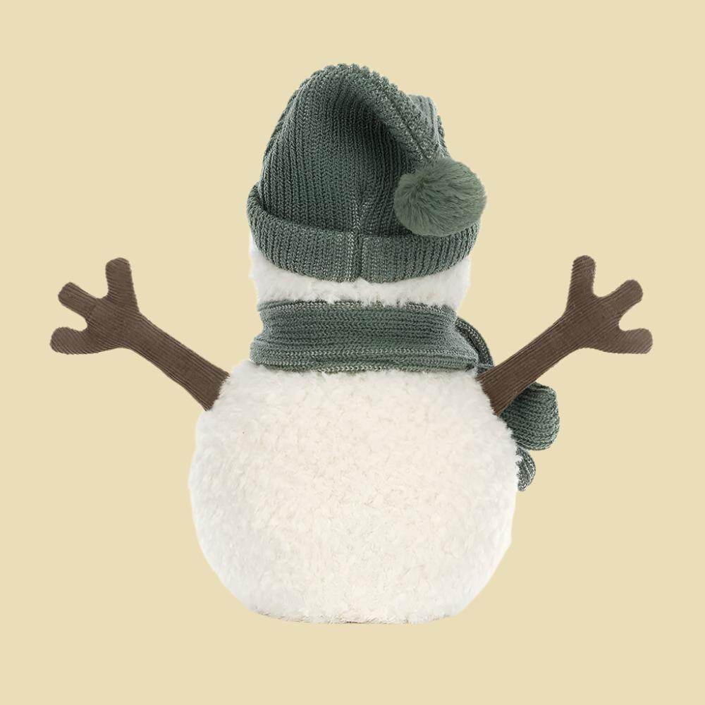 maddy-snowman